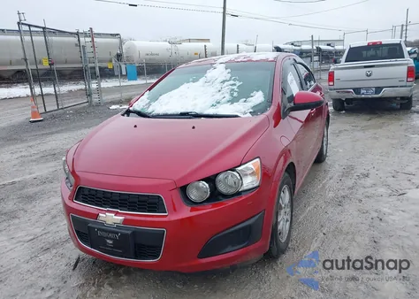 2014 Chevrolet Sonic Lt z USA, uszkodzony, nr VIN 1G1JC5SH4E4148205